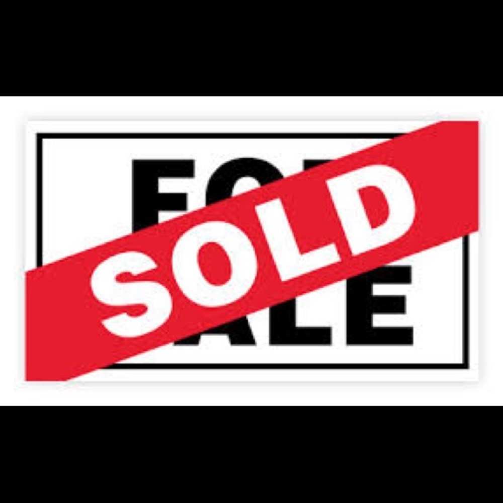 ******SOLD ON ANOTHER APP****